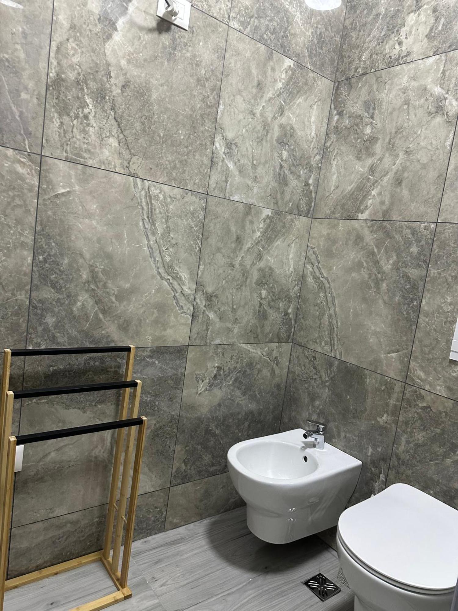 Boho Apartment, City Center Tirana Esterno foto